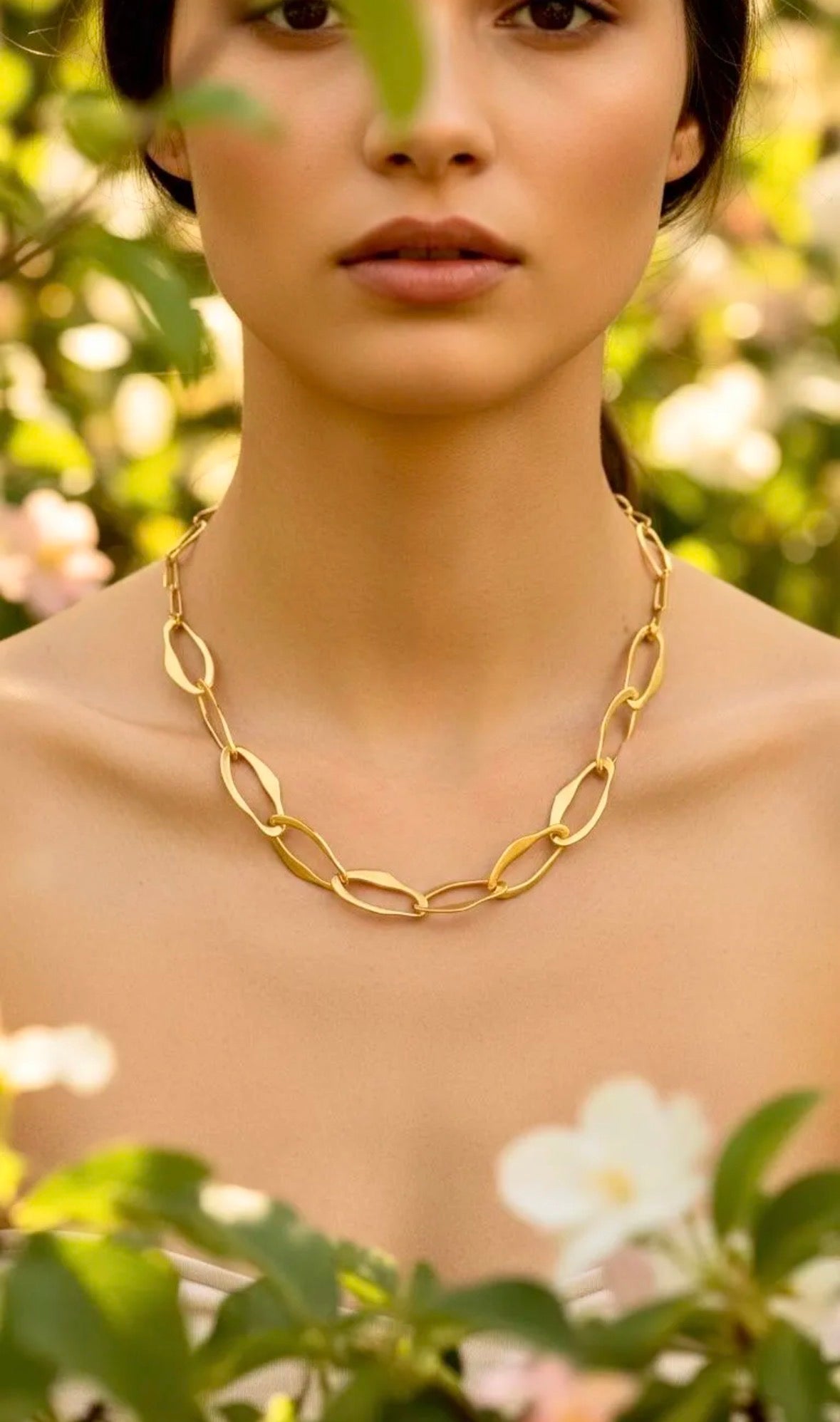 COLLIER LUMAYA